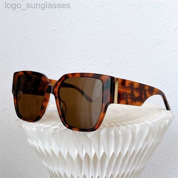 summer fashion men's and women's glasses sunglasses fashion model dg6511 unique design style luxury uv protection retro style with, White;black
summer fashion men's and women's glasses sunglasses fashion model dg6511 unique design style luxury uv protection retro style with, White;black