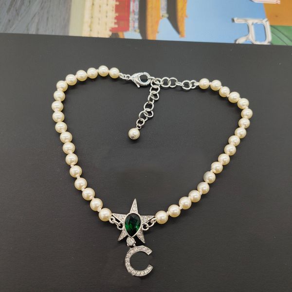 2023 luxury quality charm pendant necklace with diamond and green colord design have box stamp nature shell beads ps7998a, Golden
2023 luxury quality charm pendant necklace with diamond and green colord design have box stamp nature shell beads ps7998a, Golden