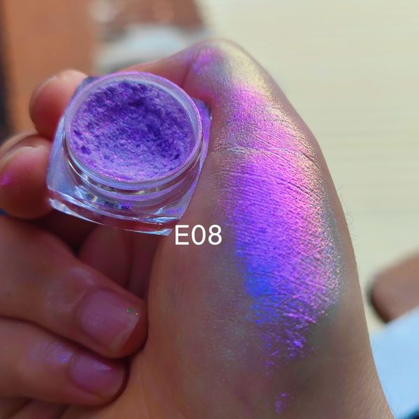 stage makeup eyeshadow fine powder pigment 0.2g chameleon diamond highlight shiny monochrome natural shiny lasting no smudge
stage makeup eyeshadow fine powder pigment 0.2g chameleon diamond highlight shiny monochrome natural shiny lasting no smudge
