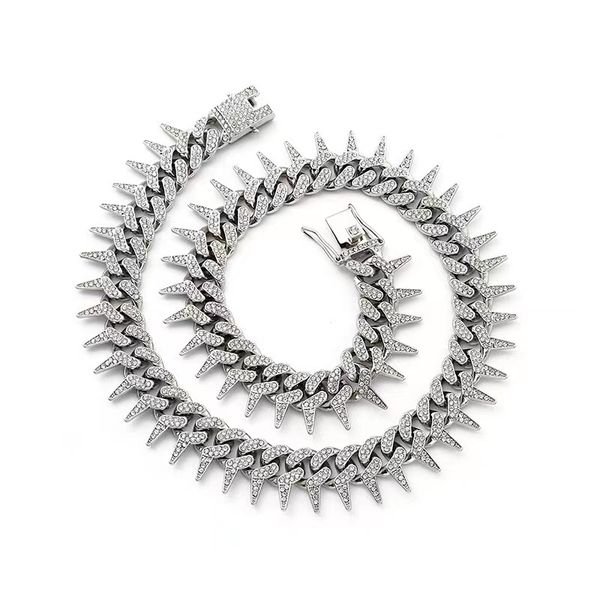hip hop style 12mm barbed cuban street trend men's and women's clothing paired with handmade diamond chains, Black
hip hop style 12mm barbed cuban street trend men's and women's clothing paired with handmade diamond chains, Black