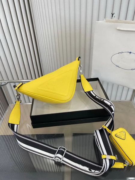 3a quality 2023 designers women 2pcs shoulder bag waterproof canvas nylon chest pack lady tote chains handbags yellow purse messenger crossb
3a quality 2023 designers women 2pcs shoulder bag waterproof canvas nylon chest pack lady tote chains handbags yellow purse messenger crossb