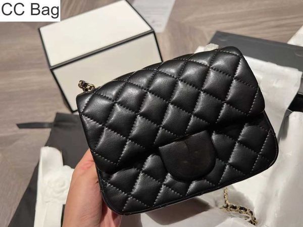 cc bag 9a designer cc tote bag totes bags handbag shoulder crossbody saddle women luxurys designe chain gold ball football bag quilted fashi, White
cc bag 9a designer cc tote bag totes bags handbag shoulder crossbody saddle women luxurys designe chain gold ball football bag quilted fashi, White