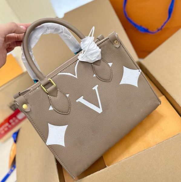 luxurys designers bag handbags women messenger bags handbag sac plat monograms embossing onthego small tote shoulder crossbody bag wallet ba
luxurys designers bag handbags women messenger bags handbag sac plat monograms embossing onthego small tote shoulder crossbody bag wallet ba