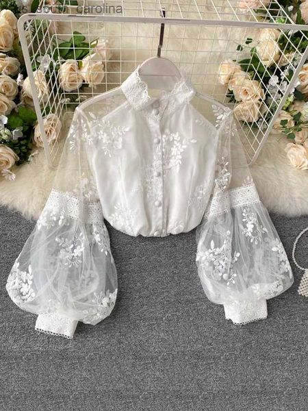 women french mesh lace blouse stand collar three-dimensional embroidered puff sleeves court style slim shirt female blusa pl610 l230522, White
women french mesh lace blouse stand collar three-dimensional embroidered puff sleeves court style slim shirt female blusa pl610 l230522, White