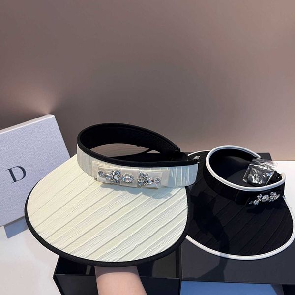 designer golf cap brand fashionable and luxurious rhinestone full coverage large brim empty hat outdoor casual sun protection foldable mesh, Blue;gray
designer golf cap brand fashionable and luxurious rhinestone full coverage large brim empty hat outdoor casual sun protection foldable mesh, Blue;gray