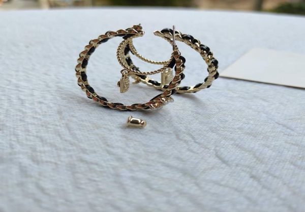 metal hoop earring accessories with leather fashion c symbol retro designer earring2005387, Golden
metal hoop earring accessories with leather fashion c symbol retro designer earring2005387, Golden