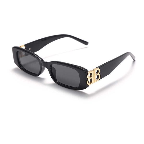 new home b small frame women's net red street shooting square versatile sunglasses, White;black
new home b small frame women's net red street shooting square versatile sunglasses, White;black