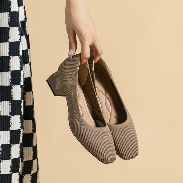women shoes large high-heeled shoes 2023 spring and autumn new square head thick heel knitting fashion breathable anti-skid be, Black
women shoes large high-heeled shoes 2023 spring and autumn new square head thick heel knitting fashion breathable anti-skid be, Black