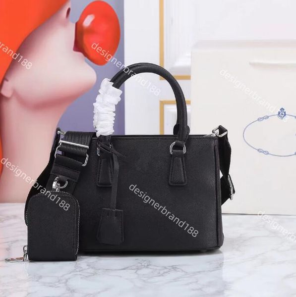 luxurys designers bag handbags women messenger bags handbag sac plat monograms embossing small tote shoulder crossbody bag wallet backpack 1
luxurys designers bag handbags women messenger bags handbag sac plat monograms embossing small tote shoulder crossbody bag wallet backpack 1