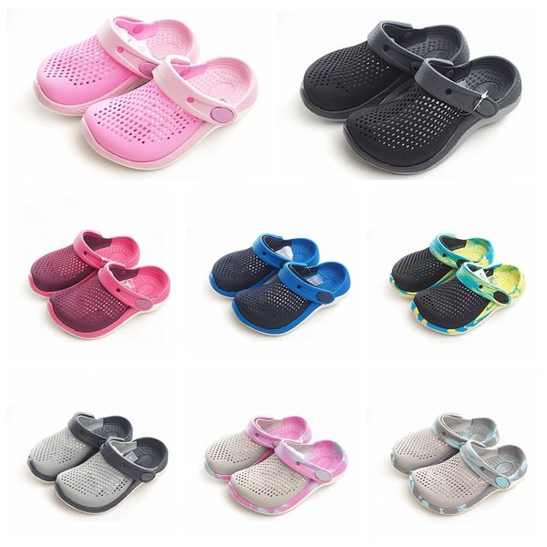 2023 kids slipper slippers designer toddlers sandals hole clog boys girls beach shoes infants baby casual summer youth children slides light, Black;red
2023 kids slipper slippers designer toddlers sandals hole clog boys girls beach shoes infants baby casual summer youth children slides light, Black;red