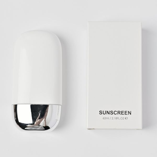no logo primernon-greasy moisturizing sunscreen refreshing foundation primer spf50+
no logo primernon-greasy moisturizing sunscreen refreshing foundation primer spf50+