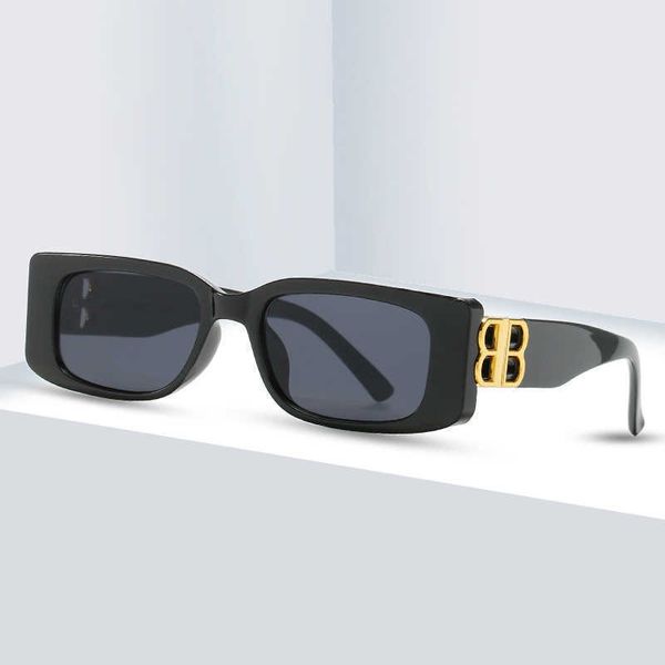 new women's 18071 rectangle jelly white small frame fashion sunglasses, White;black
new women's 18071 rectangle jelly white small frame fashion sunglasses, White;black
