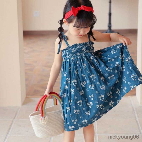 girl's dresses new summer girls dress middle and small children's clothing version retro elastic cute baby girl flower r230607, Red;yellow
girl's dresses new summer girls dress middle and small children's clothing version retro elastic cute baby girl flower r230607, Red;yellow