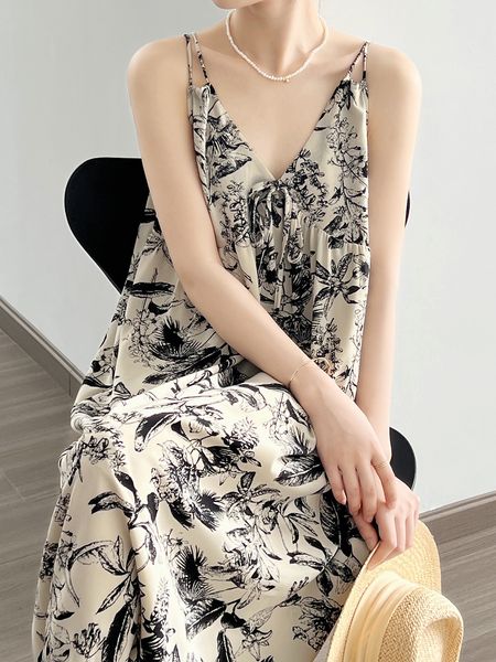 2023 women's ink print fall dress v-neck slip dress summer languid long floral dress casual dresses for women womens dresses sundresses, Black;gray
2023 women's ink print fall dress v-neck slip dress summer languid long floral dress casual dresses for women womens dresses sundresses, Black;gray