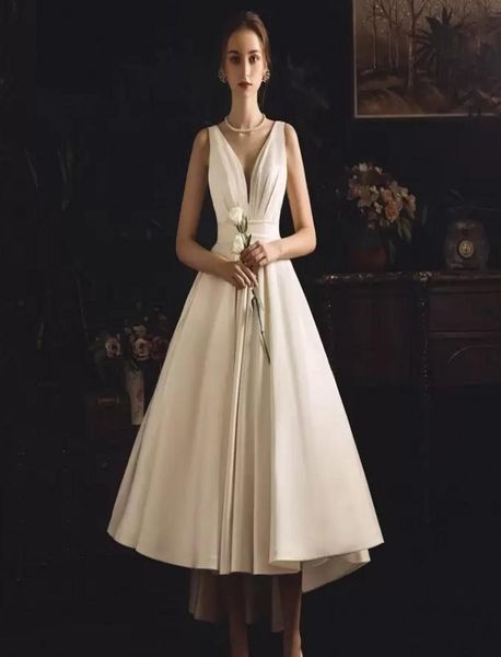 elegant aline short wedding dress 2023 v neck sleeveless hi lo satin women bridal gowns backless custom made vestidos de noiva3793535, White
elegant aline short wedding dress 2023 v neck sleeveless hi lo satin women bridal gowns backless custom made vestidos de noiva3793535, White