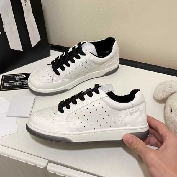 high version xiaoxiangfeng panda genuine leather color matching lace up board for couples casual sports with thick soles and c family white
high version xiaoxiangfeng panda genuine leather color matching lace up board for couples casual sports with thick soles and c family white