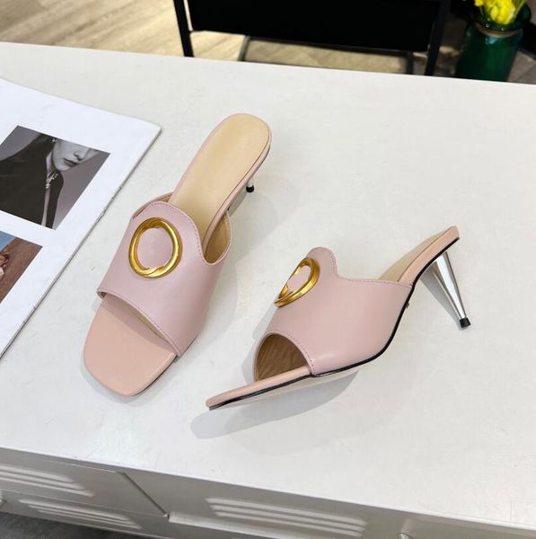 luxury blondie slide slippers round interlocking g gold toned hardware leather sole flat buckle wedge women sandals flip flops with box, Black
luxury blondie slide slippers round interlocking g gold toned hardware leather sole flat buckle wedge women sandals flip flops with box, Black