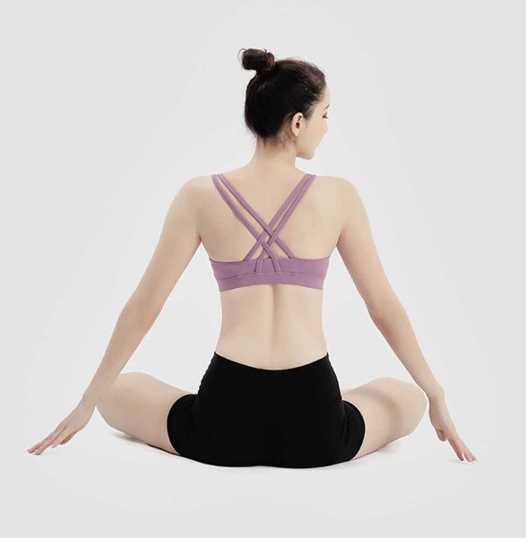 yoga sports bra full cup quick dry shockproof cross back push up workout for fashion women gym running jogging fitness, Black;white
yoga sports bra full cup quick dry shockproof cross back push up workout for fashion women gym running jogging fitness, Black;white
