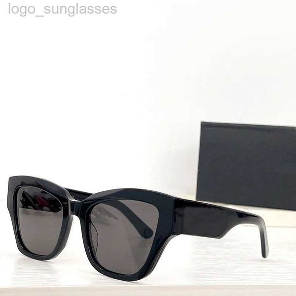 new fashion sunglasses for women summer dg 4404 style uv400 proofed retro full frame glasses with framemulti-color option, White;black
new fashion sunglasses for women summer dg 4404 style uv400 proofed retro full frame glasses with framemulti-color option, White;black