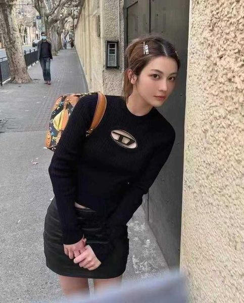 women's sweaters designer women sweater black knitted long sleeve letter hollow spice girl slim fit t shirt short girls 230109, White;black
women's sweaters designer women sweater black knitted long sleeve letter hollow spice girl slim fit t shirt short girls 230109, White;black