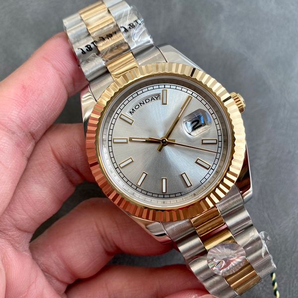 Luxury watch DATE ST9 automatic watch 40mm 904L stainless steel strap luxury mens watch sapphire glass hidden folding buckle 36mm watch factory
Luxury watch DATE ST9 automatic watch 40mm 904L stainless steel strap luxury mens watch sapphire glass hidden folding buckle 36mm watch factory