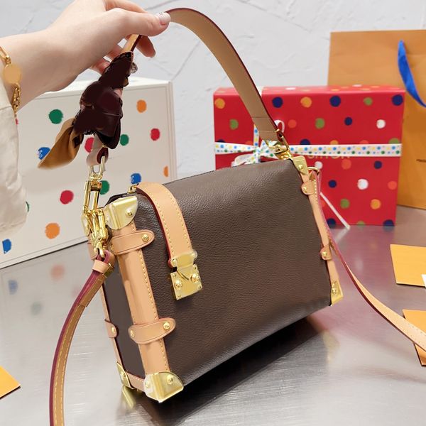 satchel bag designer brand bag cross body chains totes 2023 luxury handbag fashion shoulder bag women letter purse phone wallet dot box
satchel bag designer brand bag cross body chains totes 2023 luxury handbag fashion shoulder bag women letter purse phone wallet dot box