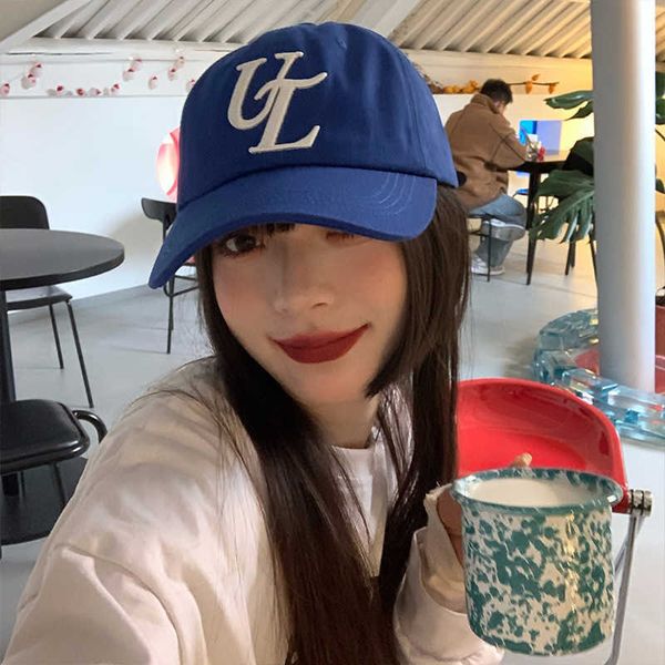 klein blue hat blue cap female version letter soft trend duck tongue hat male, Blue;gray
klein blue hat blue cap female version letter soft trend duck tongue hat male, Blue;gray