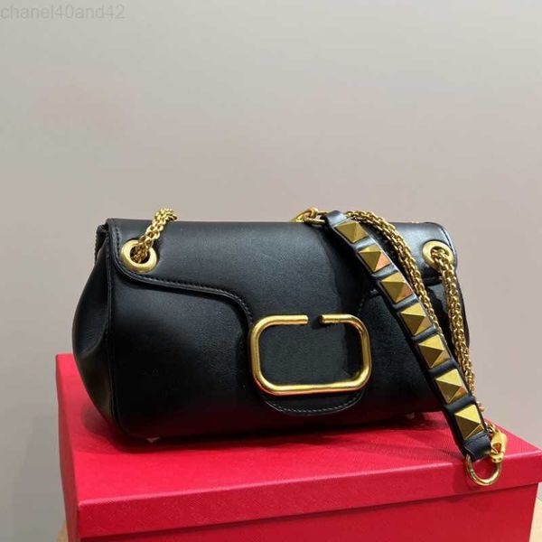 women designers bags shoulder bags handbags temperament luxury brand lady chains leather messenger bag purse dust bags
women designers bags shoulder bags handbags temperament luxury brand lady chains leather messenger bag purse dust bags