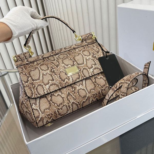 women handbag designer shoulder bag tote purse gold hardware accessories cowhide snake print flap messenger bags pouch
women handbag designer shoulder bag tote purse gold hardware accessories cowhide snake print flap messenger bags pouch