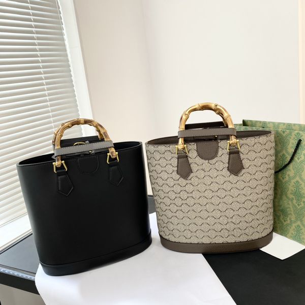 tz bamboo diana handbags vintage women shoulder bag canvas crossbody handbag leather removable strap fashion letters large capacity pocket t
tz bamboo diana handbags vintage women shoulder bag canvas crossbody handbag leather removable strap fashion letters large capacity pocket t