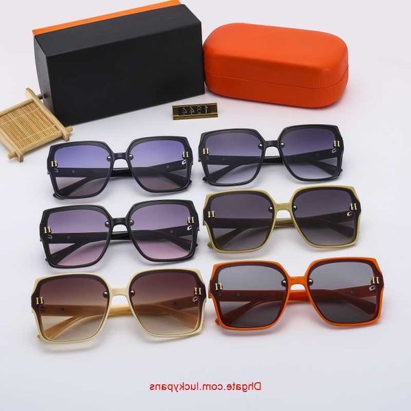 designer sunglasses fashion glasses man classic eyeglasses for women outdoor beach sun uv400 protection lenses can with original box hbts, White;black
designer sunglasses fashion glasses man classic eyeglasses for women outdoor beach sun uv400 protection lenses can with original box hbts, White;black