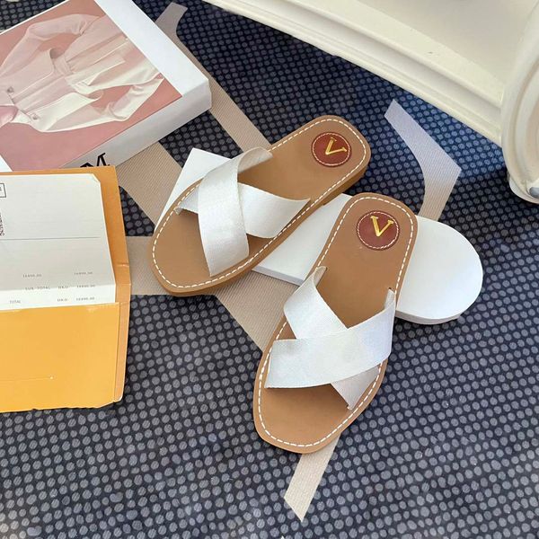 cross strap sandal slipper for women versatile for summer outings comfortable for vacations semi trailer straw woven thick sole lazy slipper, Black
cross strap sandal slipper for women versatile for summer outings comfortable for vacations semi trailer straw woven thick sole lazy slipper, Black