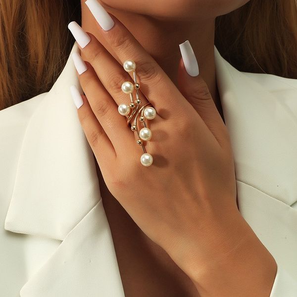 fashion trend pearl geometry ring personalized exaggerated creative ring, Golden;silver
fashion trend pearl geometry ring personalized exaggerated creative ring, Golden;silver