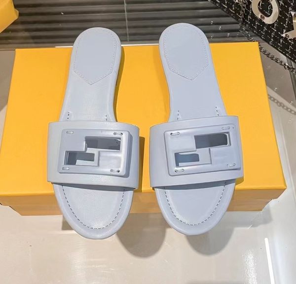2023 luxuries designer men's women's slippers sandals shoes slide summer fashion wide flat flip flops with box size 34-41, Black
2023 luxuries designer men's women's slippers sandals shoes slide summer fashion wide flat flip flops with box size 34-41, Black