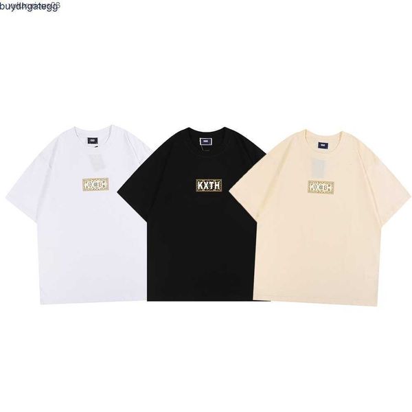 2023 american classic tide brand kith summer short sleeved t shirts til box moroccan yellow cashew flower totem men's and women's, White;black
2023 american classic tide brand kith summer short sleeved t shirts til box moroccan yellow cashew flower totem men's and women's, White;black