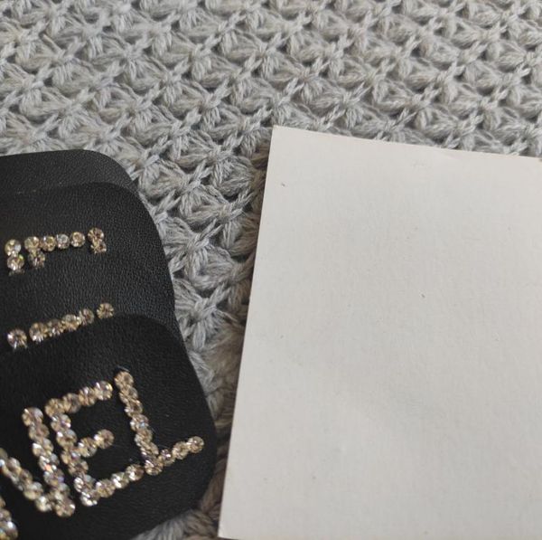 fashion hair clips classic rhinestone c collection accessories with paper card1280174, Slivery;golden
fashion hair clips classic rhinestone c collection accessories with paper card1280174, Slivery;golden