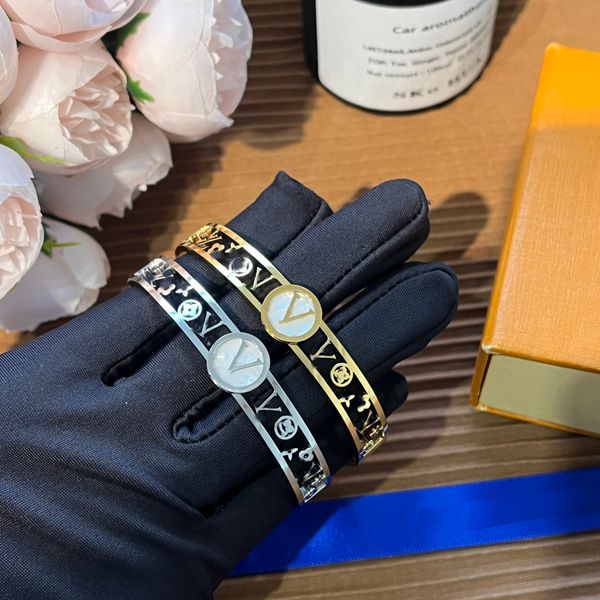 designer branded bracelets women 925 silver bangle luxury designer letter jewelry 18k gold plated stainless steel hollow out wedding lovers, Black
designer branded bracelets women 925 silver bangle luxury designer letter jewelry 18k gold plated stainless steel hollow out wedding lovers, Black