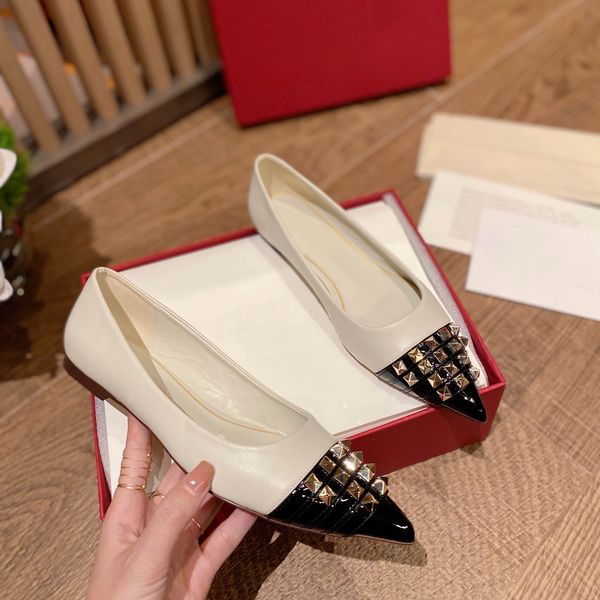 ballet flats luxury designer women casual shoes fashion genuine leather ccs rivet pointed toe female loafers woman leisure shoe runway feetw, Black
ballet flats luxury designer women casual shoes fashion genuine leather ccs rivet pointed toe female loafers woman leisure shoe runway feetw, Black