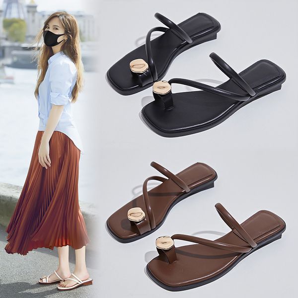 2023 summer flip-flops women slippers casual half slippers women head low heel sandals fashion shoes trend, Black
2023 summer flip-flops women slippers casual half slippers women head low heel sandals fashion shoes trend, Black