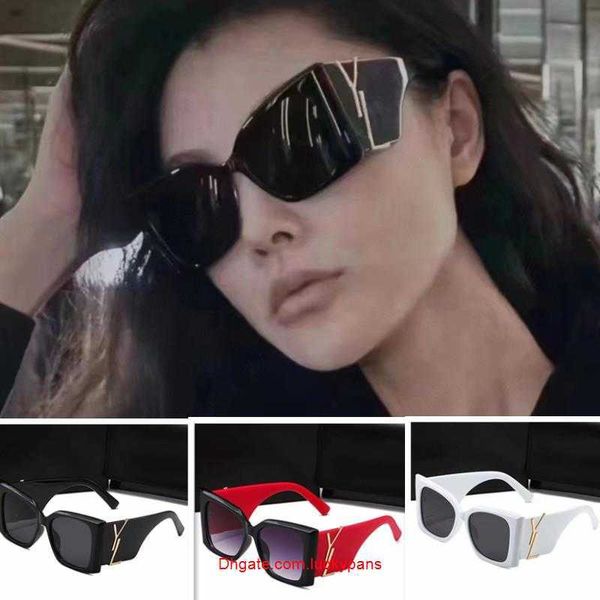 luxury designer printed alphabet sunglasses glasses women's glasses men's glasses women's sunglasses uv400 lenses for both me, White;black
luxury designer printed alphabet sunglasses glasses women's glasses men's glasses women's sunglasses uv400 lenses for both me, White;black