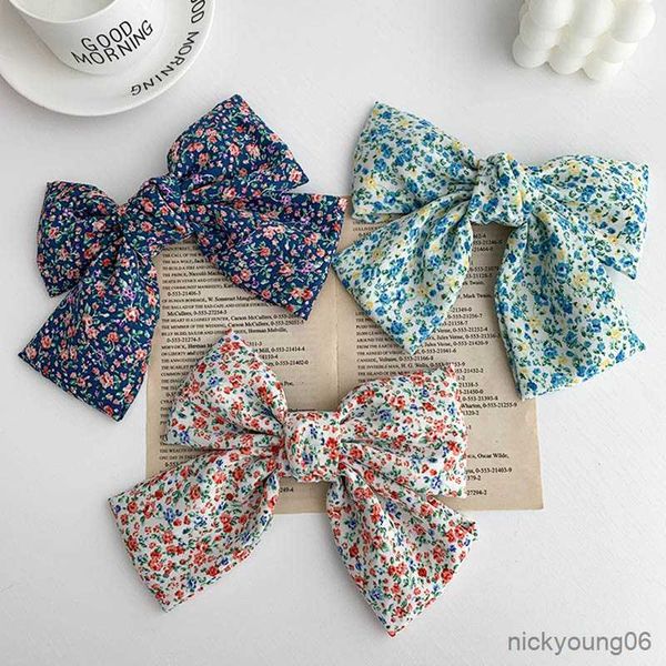 hair accessories baby girls floral butterfly pins kids children clips big trim styling tool clip barrettes r230608, Slivery;white
hair accessories baby girls floral butterfly pins kids children clips big trim styling tool clip barrettes r230608, Slivery;white