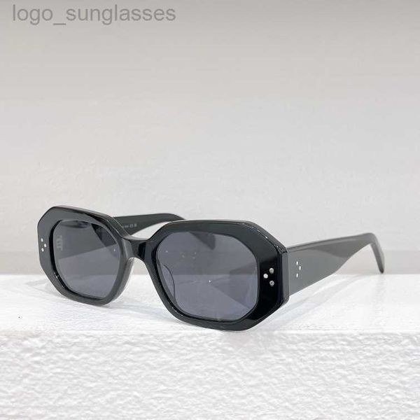 sunglasses for men women summer 4s255 designers style anti-ultraviolet retro plate full frame random box 255, White;black
sunglasses for men women summer 4s255 designers style anti-ultraviolet retro plate full frame random box 255, White;black