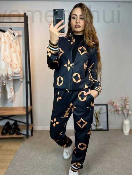 women's tracksuits designer 23ss new casual fashion stamp luxury suit 2 piece set tracksuit j2770 58sh, Gray
women's tracksuits designer 23ss new casual fashion stamp luxury suit 2 piece set tracksuit j2770 58sh, Gray