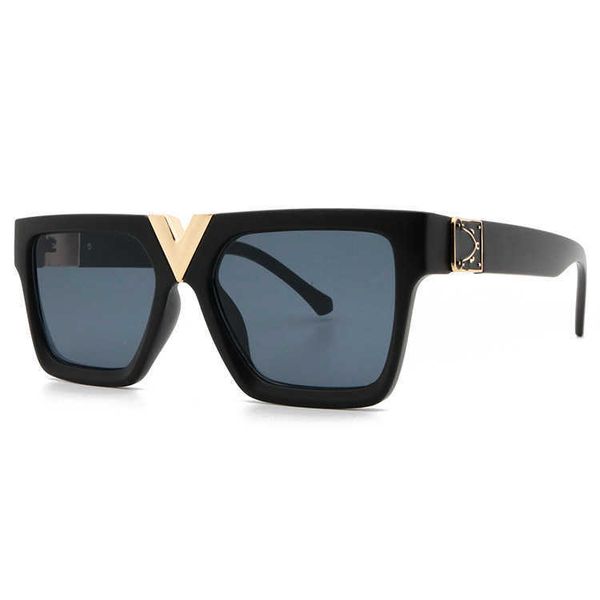 2020 new avant-garde fashion women's large frame sunglasses men's outdoor uv protection trend sunglasses 1967, White;black
2020 new avant-garde fashion women's large frame sunglasses men's outdoor uv protection trend sunglasses 1967, White;black