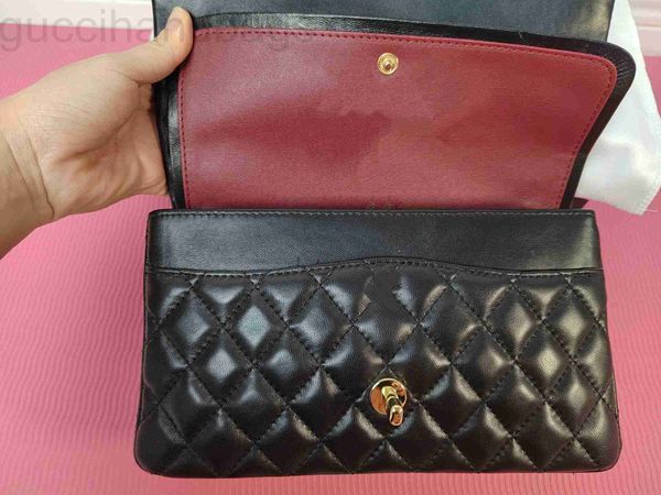 aaaaa deisgner custom luxury brand bag cf handbag leather leather cowhide gold or silver chain slant shoulder 2.55cm with box
aaaaa deisgner custom luxury brand bag cf handbag leather leather cowhide gold or silver chain slant shoulder 2.55cm with box