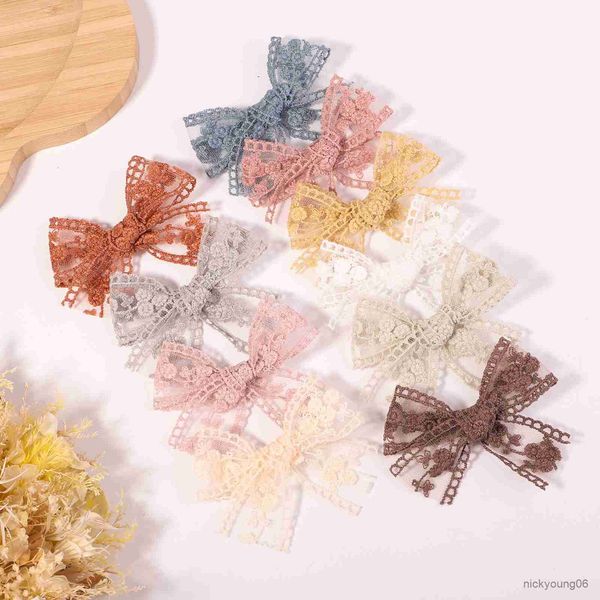 hair accessories embroidery bowknot clips for girls flower hairpins barrettes headwear kids baby r230608, Slivery;white
hair accessories embroidery bowknot clips for girls flower hairpins barrettes headwear kids baby r230608, Slivery;white