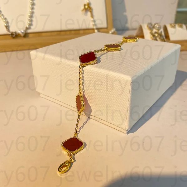 van clover bangle clover bangle classic four-leaf clover designer bangle 18k gold black agate charm bangle girl jewelry gift party party
van clover bangle clover bangle classic four-leaf clover designer bangle 18k gold black agate charm bangle girl jewelry gift party party