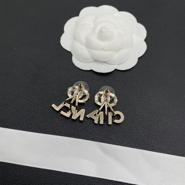 classic fashion designer design letter charm earrings fashion women earrings fashion gorgeous jewelry party gift, Silver
classic fashion designer design letter charm earrings fashion women earrings fashion gorgeous jewelry party gift, Silver
