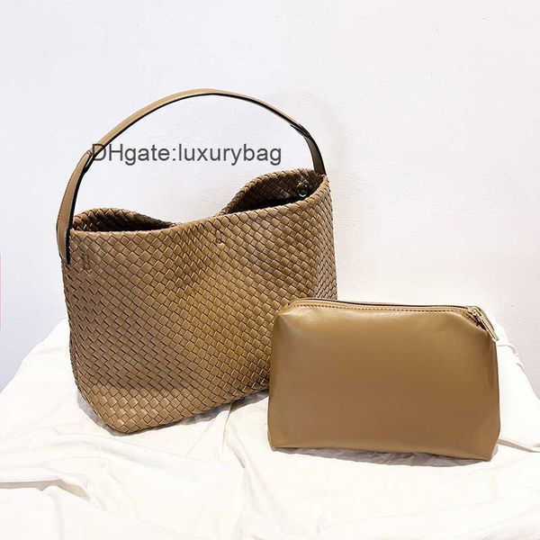 aaaaabotteg uneta jodie mini teen intrecciato new handmade woven tote bag lazy and luxury one shoulder commuter large capacity mother and ch
aaaaabotteg uneta jodie mini teen intrecciato new handmade woven tote bag lazy and luxury one shoulder commuter large capacity mother and ch