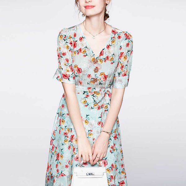 flower skirt new summer fashion v-neck small waist wrapped high silk dress, Black;gray
flower skirt new summer fashion v-neck small waist wrapped high silk dress, Black;gray